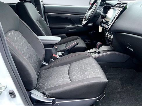 Used 2024 Mitsubishi Outlander Sport AWD image 7