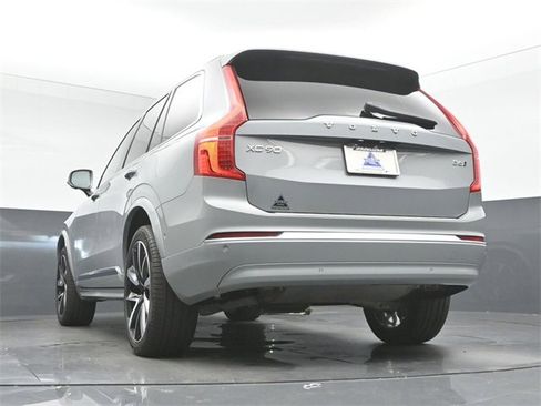 Used 2024 Volvo XC90 B6 Plus w/ Protection Package Premier image 38