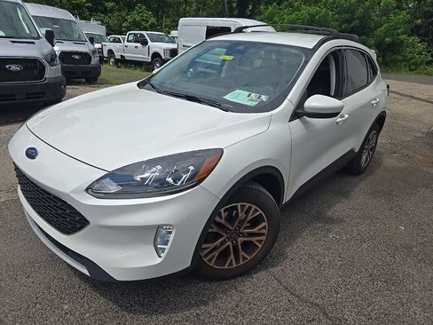 Used 2022 Ford Escape SEL AWD/4WD image 3