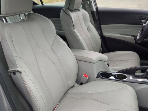 Used 2020 Acura ILX w/ Premium Package image 8