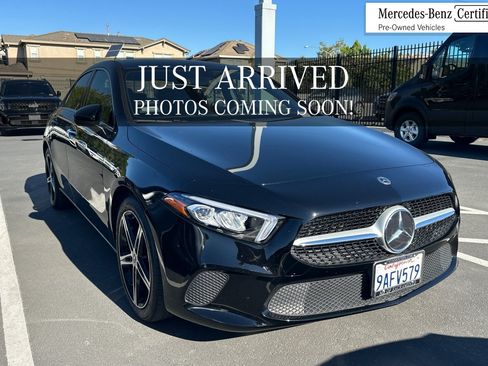 Used 2022 Mercedes-Benz A 220 image 1
