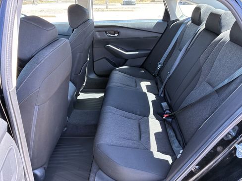 Certified 2024 Honda Accord EX image 21