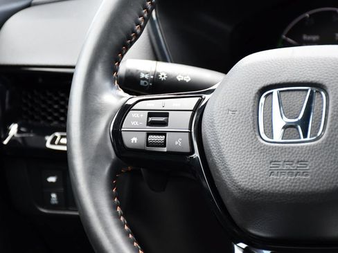Used 2025 Honda CR-V Sport Touring image 29
