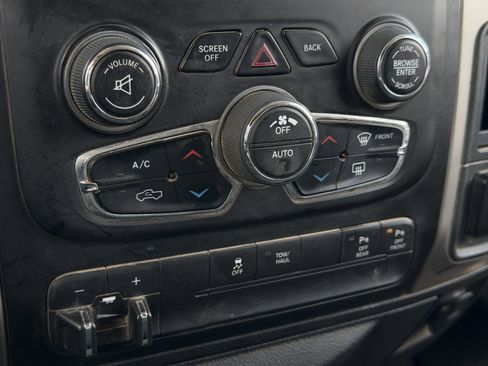 Used 2019 RAM 1500 Lone Star AWD/4WD image 23