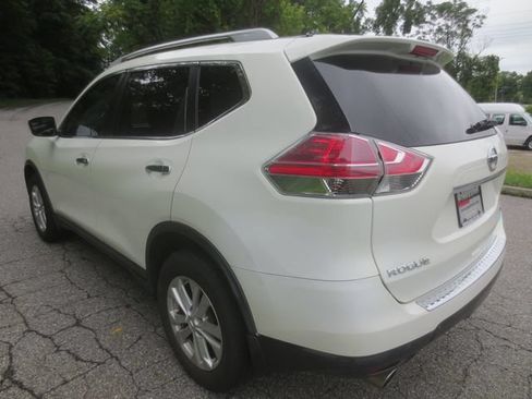 Used 2014 Nissan Rogue SV AWD/4WD image 5