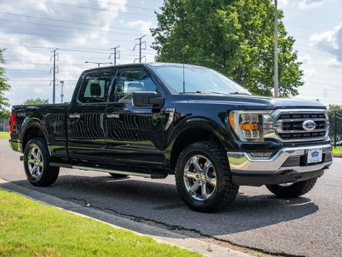 Used 2023 Ford F150 XLT w/ Equipment Group 302A High AWD/4WD image 4