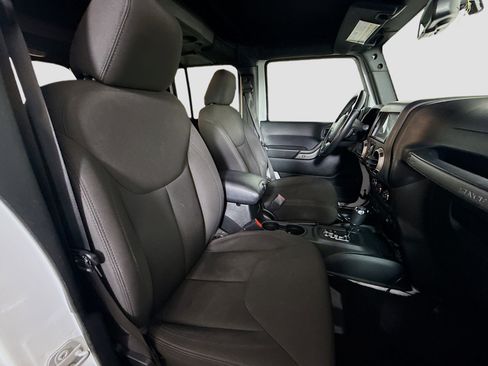 Used 2016 Jeep Wrangler Unlimited Sport w/ Quick Order Package 24S image 28