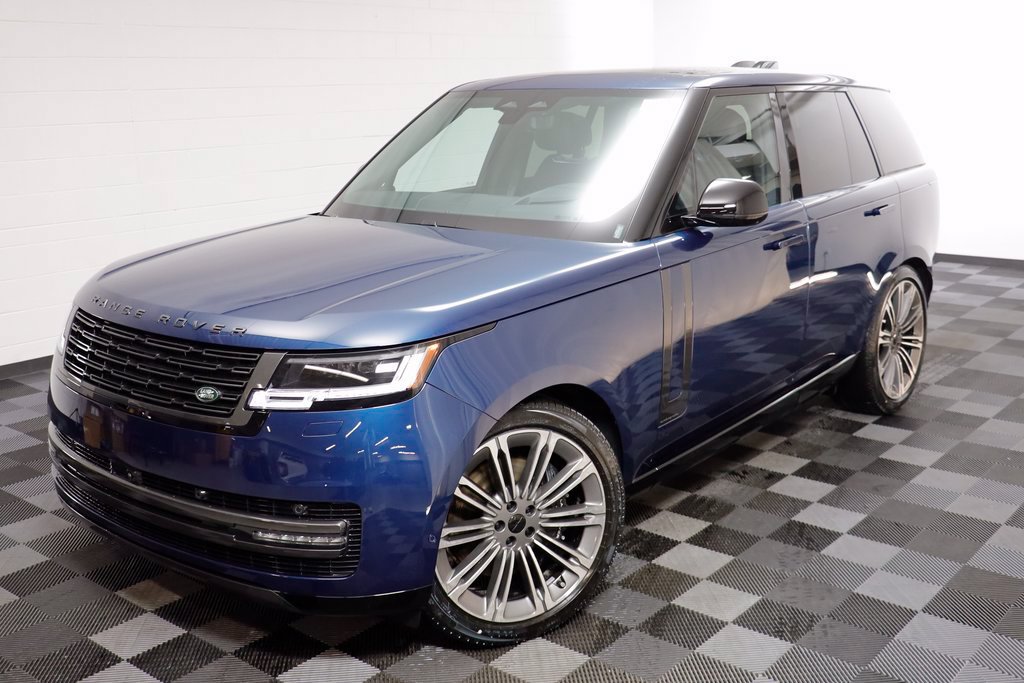 New 2026 Land Rover Range Rover Autobiography AWD/4WD image 2