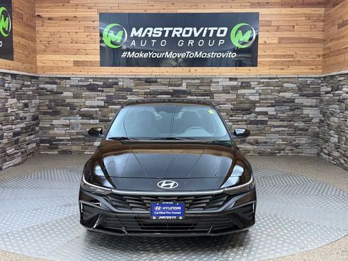 Used 2024 Hyundai Elantra SEL FWD image 7