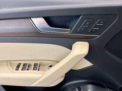 Certified 2023 Audi Q5 2.0T Premium w/ Convenience Package image 20