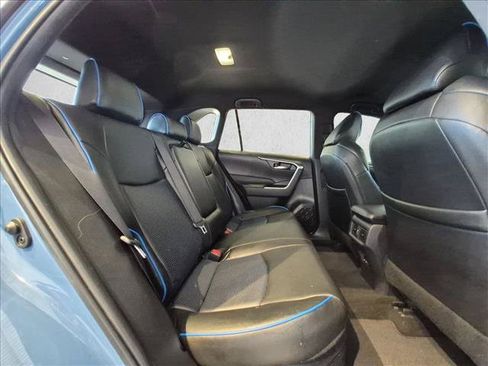 Used 2022 Toyota RAV4 SE AWD/4WD image 19