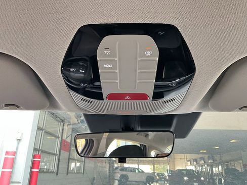 Used 2025 Kia K4 LXS image 14