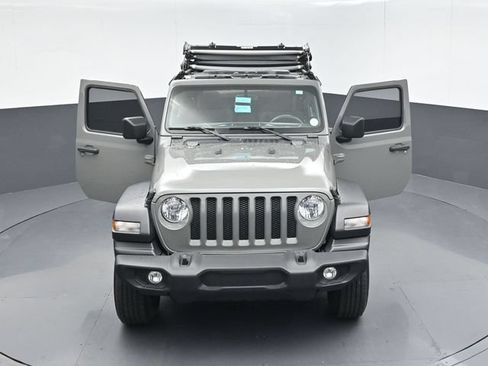 Used 2022 Jeep Wrangler Sport AWD/4WD image 49
