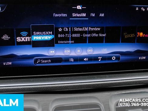 Used 2025 Mercedes-Benz GLE 450e 4MATIC w/ Winter Package image 34