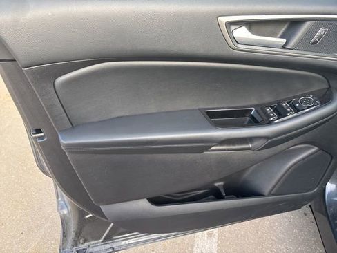 Used 2020 Ford Edge SEL w/ Convenience Package image 14