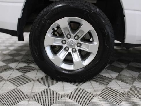 Used 2024 RAM 1500 Laramie AWD/4WD image 47