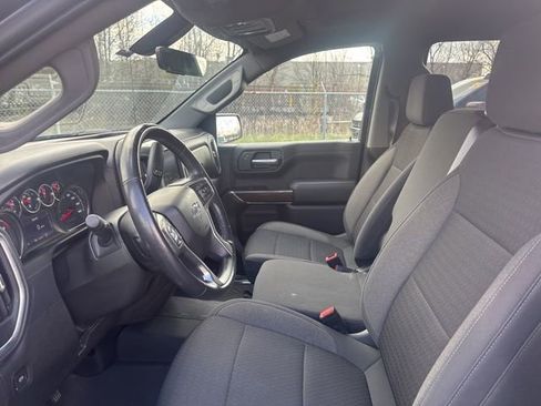 Used 2021 Chevrolet Silverado 1500 RST w/ Z71 Off-Road Package image 11