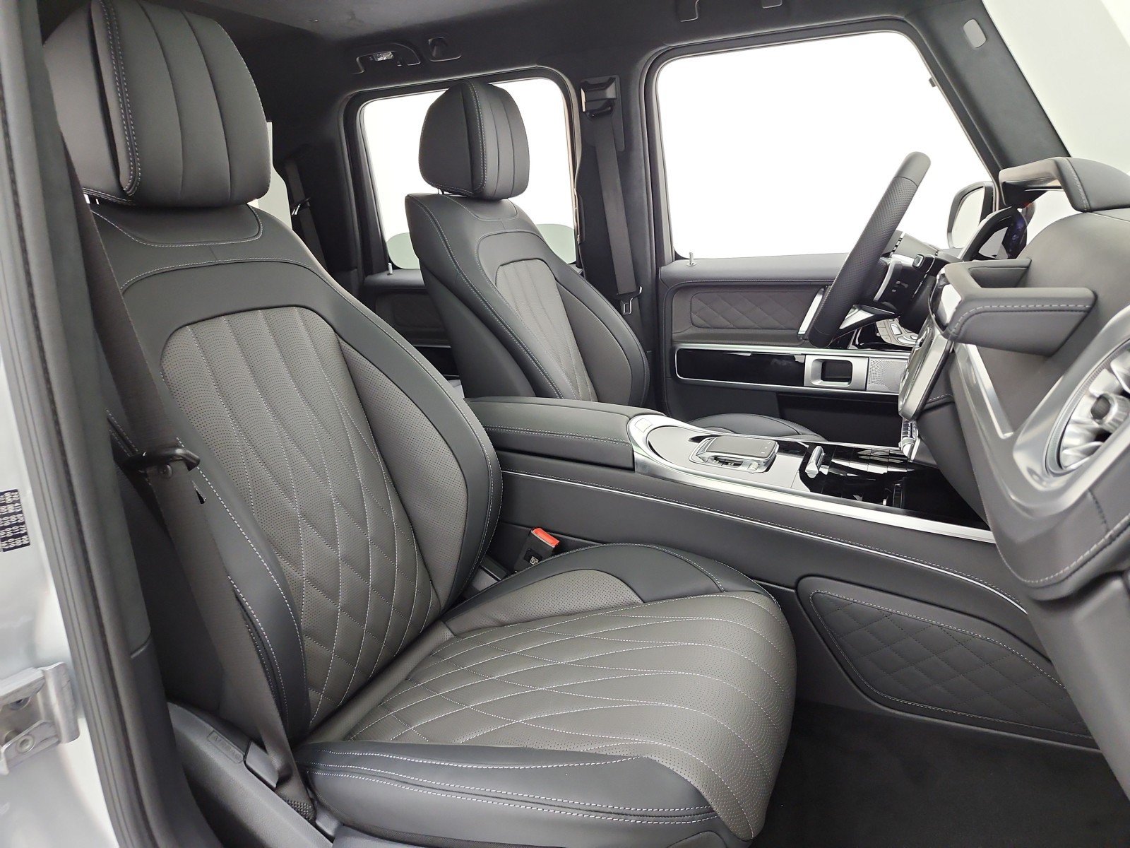 New 2027 Mercedes-Benz G 580 e image 14