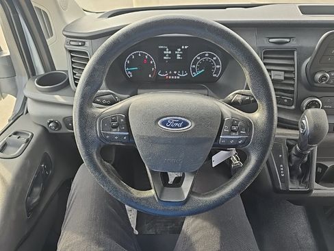 Used 2024 Ford Transit 250 Low Roof AWD w/ Exterior Upgrade Package image 12