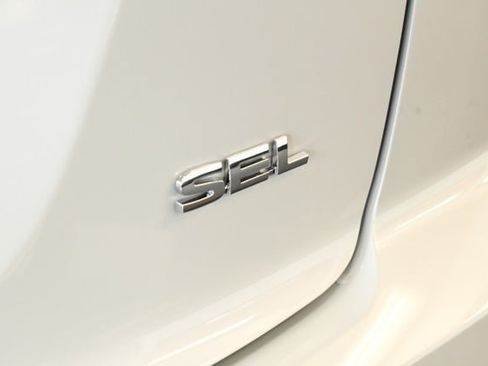 New 2026 Mitsubishi Eclipse Cross SEL AWD/4WD image 18