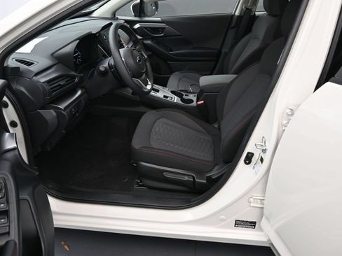 Used 2025 Subaru Impreza 2.0i Sport AWD/4WD image 17