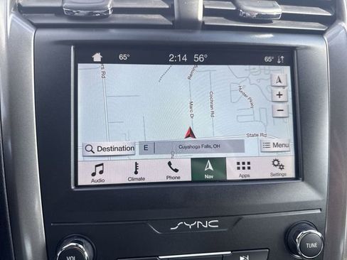 Used 2019 Ford Fusion SE image 21