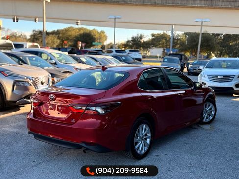 Used 2023 Toyota Camry LE image 9
