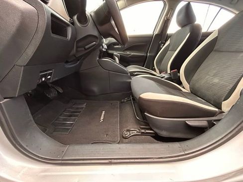 Used 2021 Nissan Versa SV image 22