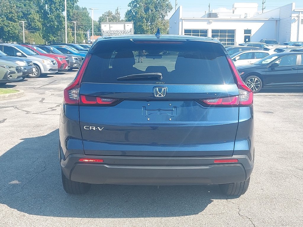 Used 2025 Honda CR-V EX image 6