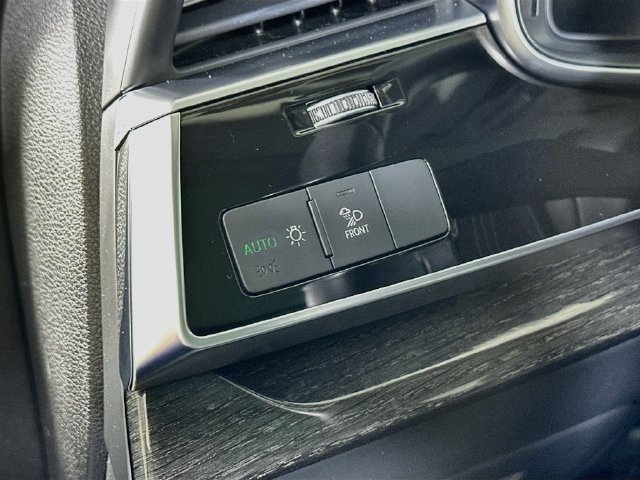 Used 2022 Audi Q7 3.0T Premium Plus AWD/4WD image 11