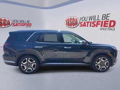 Used 2023 Hyundai Palisade Limited w/ Cargo Package AWD/4WD image 4