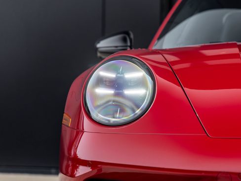 Certified 2026 Porsche 911 Carrera GTS RWD image 18