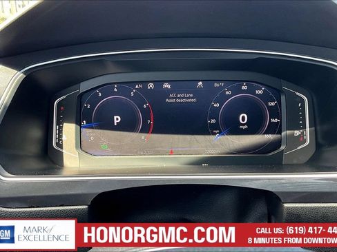 Used 2020 Volkswagen Tiguan SEL AWD/4WD image 13