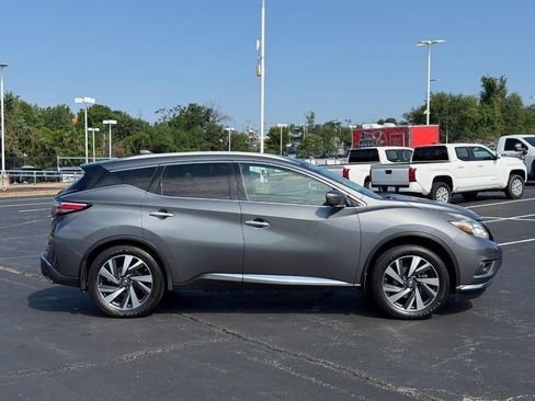 Used 2018 Nissan Murano Platinum w/ Cargo Package AWD/4WD image 2