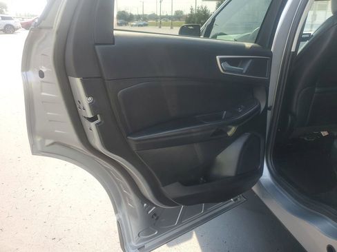 Used 2022 Ford Edge SEL w/ Convenience Package image 23