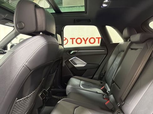 Used 2021 Audi Q3 2.0T Premium image 20