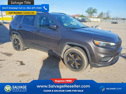 Used 2019 Jeep Cherokee Latitude Plus AWD/4WD image 5