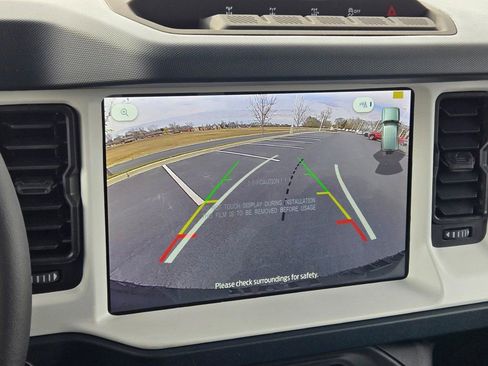 New 2025 Ford Bronco Heritage Edition image 23