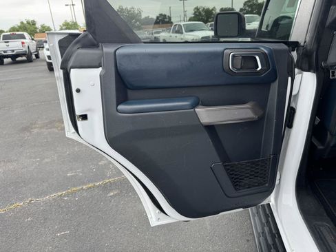 Used 2023 Ford Bronco Outer Banks AWD/4WD image 29