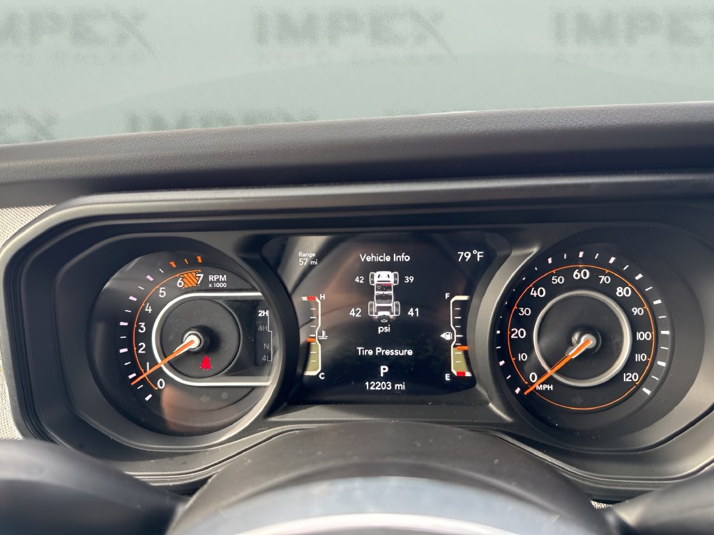 Used 2026 Jeep Wrangler Unlimited Sahara AWD/4WD image 21