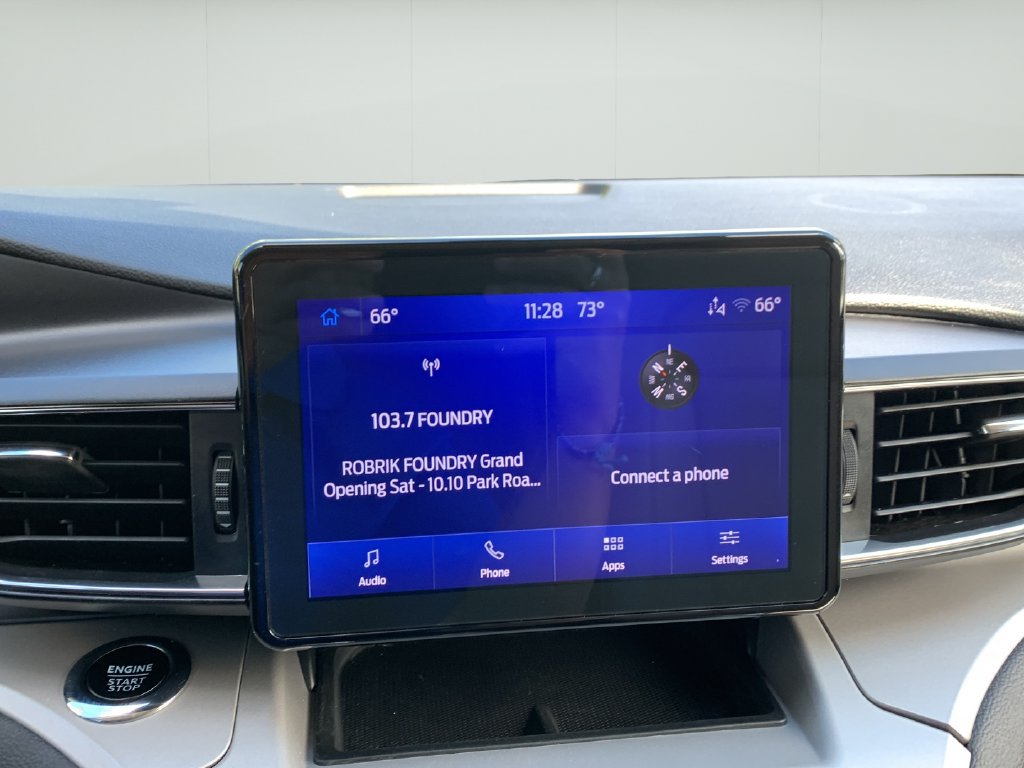 Used 2024 Ford Explorer XLT w/ Equipment Group 202A RWD image 26