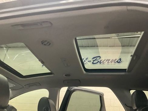 Used 2020 Buick Enclave Avenir w/ Avenir Technology Package image 15