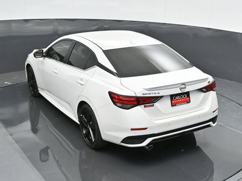 Used 2025 Nissan Sentra SR image 35