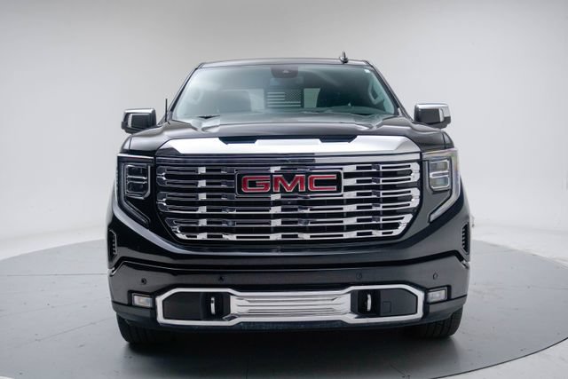 Used 2022 GMC Sierra 1500 Denali AWD/4WD image 11