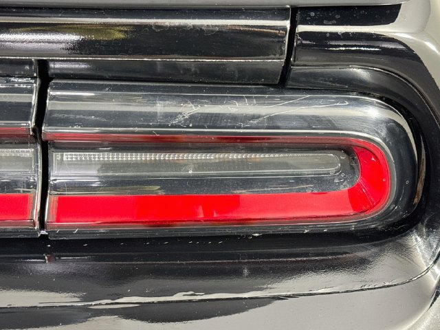 Used 2019 Dodge Challenger R/T Scat Pack RWD image 27