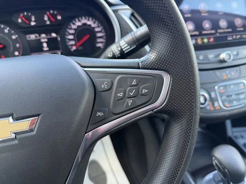 Used 2023 Chevrolet Malibu LT image 21