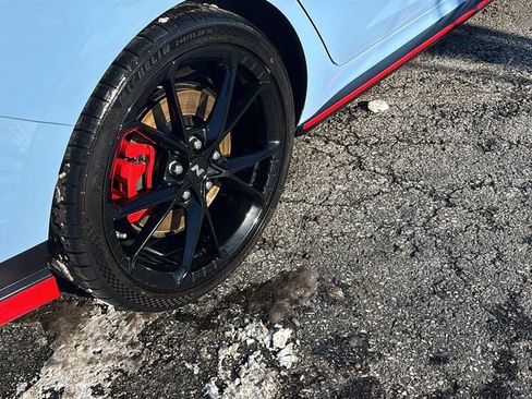 Used 2025 Hyundai Elantra N image 8