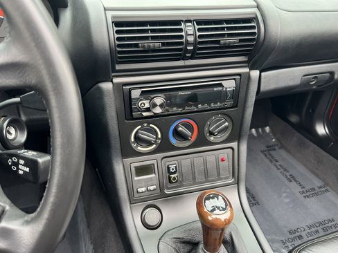 Used 1996 BMW Z3 1.9 image 22