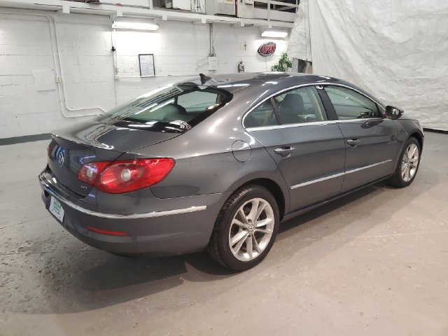 Used 2010 Volkswagen CC Luxury FWD image 7