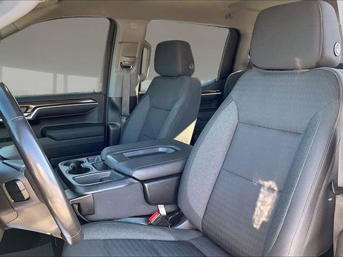 Used 2022 Chevrolet Silverado 1500 LT image 22